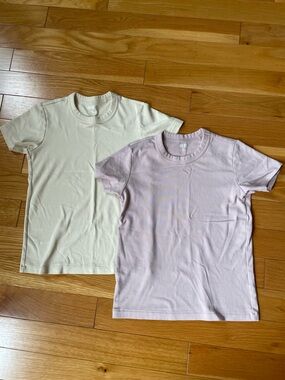 Uniqlo Neutrals Pair Short Sleeve Cotton Tee